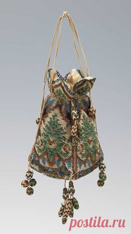 Bag (Reticule) Date: 1800–1810 Culture: German (probably) Medium: silk, metal | Borse