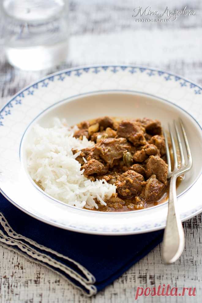 Агнешко Роган Джош - Кашмирско червено къри с агнешко месо / Lamb Rogan Josh