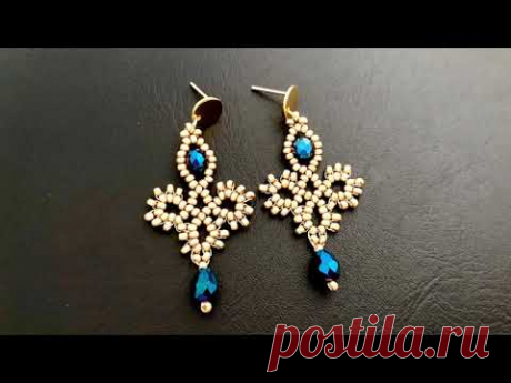 Peachick Earrings || DIY Beaded Earrings
