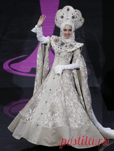 МИСС ВСЕЛЕННАЯ 2013: НАЦИОНАЛЬНЫЕ КОСТЮМЫ УЧАСТНИЦ ИЗ ЕВРОПЫ (27 ФОТО)