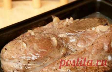 Как запечь большой кусок мяса, чтобы он был вкусным и мягким - Идеальная хозяйка