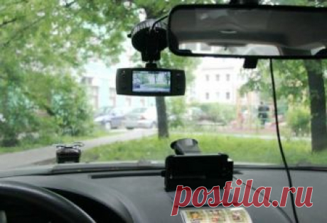 Правило пользования видеорегистраторами по закону Данный материал поможет автолюбителю доказать свою правоту в решении соответствующих вопросов с инспектором ДПС.