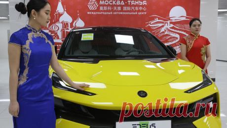 &quot;Колониальная модель&quot;: китайские автокомпании вывели из России 1 трлн рублей. В 2025 году китайские автокомпании заработали в России 1,6 трлн рублей, сообщает &quot;Автостат Инфо&quot;. Это 60% от всей выручки на рынке и значительная доля этих средств выведена в Китай. О том, почему такой дисбаланс делает невыгодным автопроизводство внутри России, &quot;Газете.Ru&quot; рассказали эксперты.