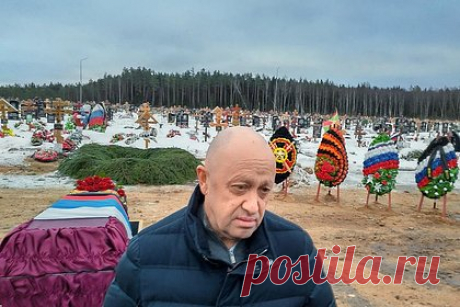 Пригожин оценил возвращение из ЧВК риелтора-убийцы фразой «выжил по иронии». Бизнесмен Евгений Пригожин оценил возвращение после службы в частной военной компании (ЧВК) «Вагнер» риелтора Александра Тютина, осужденного в 2021 году за организацию убийства четырех человек, фразой «выжил по иронии». Полный комментарий бизнесмена приводит пресс-служба компании «Конкорд».