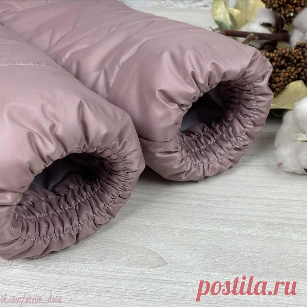 Рукав на резинке на верхней одежде.