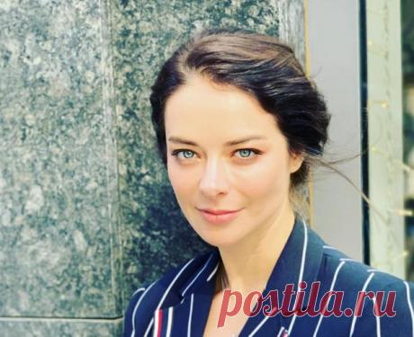 Марина Александрова в детстве: поклонники не узнали актрису на архивном фото