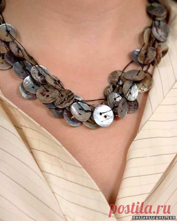 Button Necklace