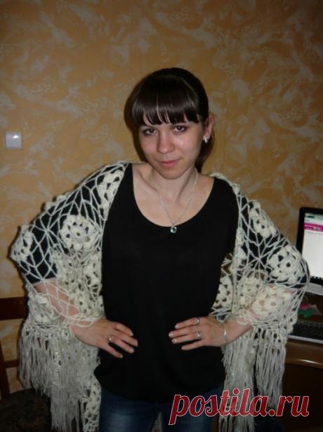 Белая шаль.