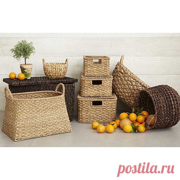 Medium Zuzu Basket with Handle | Crate and Barrel
