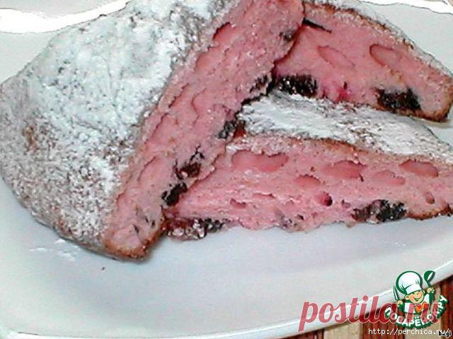 Если у вас завалялась пачка киселя - приготовьте сладкий пирог .