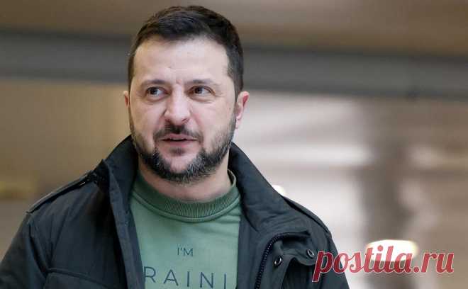 Зеленский прибыл в Осло с неанонсированным визитом. Президент Украины Владимир Зеленский приехал в Осло на саммит Северных стран, сообщила норвежская газета E24.