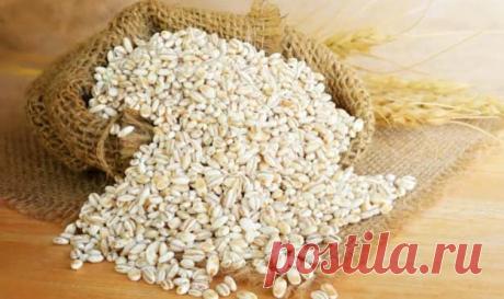 Польза перловки. Как сварить перловку вкусно

Если при упоминании перловки, вы воротите нос или даже хуже того, восклицаете: я этой шрапнели наелся в армии, то вам точно сюда: сесть и внимательно прочитать статью. Поверьте, вы не пожалеете!

- Итак, сорока-ворона кашку варила и рассказала...

Какова #польза перловки и как сварить перловку вкусно на завтрак и на обед, и на — хэ-хэ — десерт и гарнир