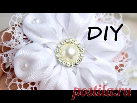 (125) 🌸 Цветок с жемчужиной из лент 2,5 см 🌸 Ribbon flower 🌸 - YouTube