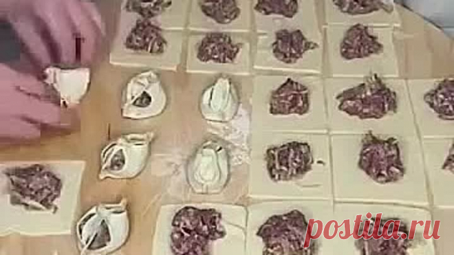 манты на овощной подушке