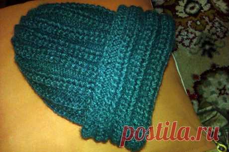 Шапочка на зиму,шерсть,болгарская резинка