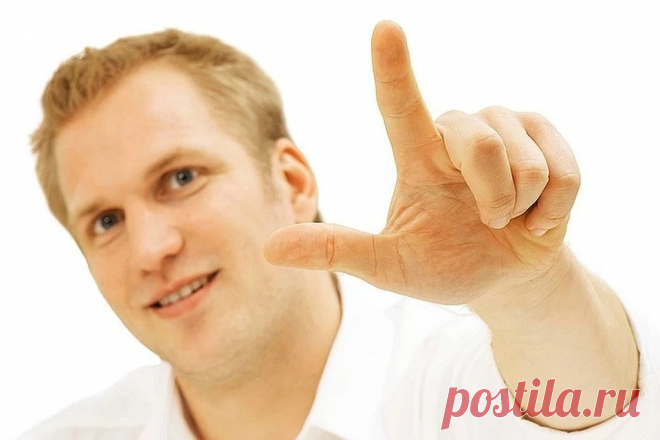 Хиромант объяснил, как порезы и родинки влияют на судьбу человека