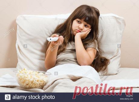 КАК МЫ ПРИУЧАЕМСЯ НИЧЕГО НЕ ХОТЕТЬ… Канал психолога Сергея Лунюшина.
Пример, который я много раз приводила в лекциях: ко мне пришла клиентка с проблемой жизненно важного выбора («замуж или в монастырь?»). Я спрашиваю: — У вас есть какие-то отношения? — Нет. — Вы подвизались в каком-то монастыре? — Нет, я уже давно ушла… Но я всерьез думаю о своем призвании. Дальше мы дошли до того, […]
Читай дальше на сайте. Жми подробнее ➡