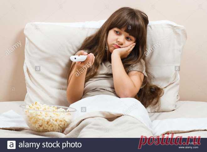 КАК МЫ ПРИУЧАЕМСЯ НИЧЕГО НЕ ХОТЕТЬ… Канал психолога Сергея Лунюшина.
Пример, который я много раз приводила в лекциях: ко мне пришла клиентка с проблемой жизненно важного выбора («замуж или в монастырь?»). Я спрашиваю: — У вас есть какие-то отношения? — Нет. — Вы подвизались в каком-то монастыре? — Нет, я уже давно ушла… Но я всерьез думаю о своем призвании. Дальше мы дошли до того, […]
Читай дальше на сайте. Жми подробнее ➡