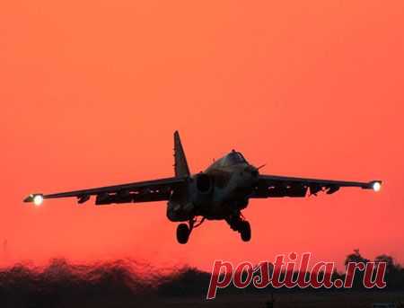 Летающий танк Су-25: какие «Грачи» прилетели в Сирию - Телеканал «Звезда»