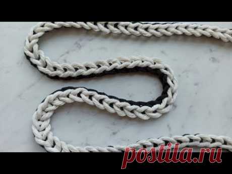 You were looking for this pattern Crocheting for handbag handle. Связала за 10 минут ручки для сумки