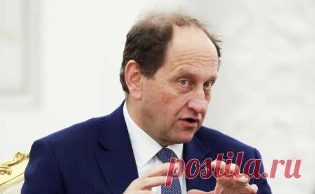 Вызванный после утечки беседы военных посол Германии покинул МИД России. Посол Германии в Москве Александр Ламбсдорфф, вызванный ранее в МИД России, покинул ведомство, передают ТАСС и «РИА Новости».