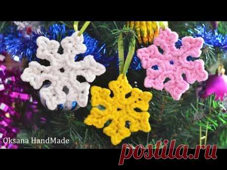 Снежинки крючком из трикотажной пряжи. Snowflake crochet