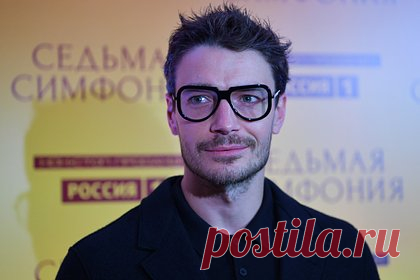 Зять Боярского назвал неприятное свойство Москвы. Российский актер Максим Матвеев заявил, что Москва «забирает очень много нервов». Неприятное свойство столицы звезда сериала «Триггер» назвал в интервью для YouTube-канала Иды Галич «Есть вопросики». Матвеев сообщил, что в последнее время он часто ездит из Москвы в Петербург, так как переехал туда.