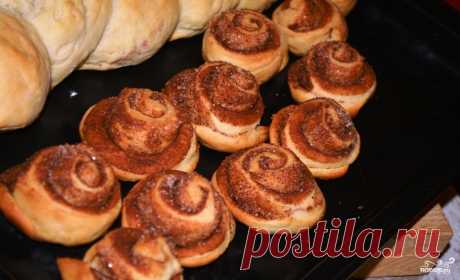 Розочки из дрожжевого теста с сахаром - пошаговый кулинарный рецепт с фото на Повар.ру