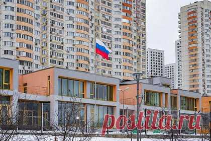 В российском городе все школы перевели на дистанционное обучение. Все школы Нижневартовска в Ханты-Мансийском автономном округе перевели на онлайн-обучение из-за роста числа случаев кори и ОРВИ среди детей. Об этом сообщил муниципальный департамент образования города на своем сайте. Дистанционное обучение для всех школьников российского города продлится с 9 по 21 января.