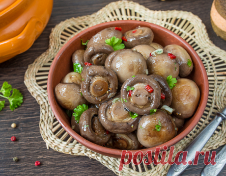 Подборка рецептов к посту - Вкусный Блог Сейчас уже идет Великий пост. Поэтому дополняю и поднимаю наверх подборку рецептов постных блюд. В подборке только супы, салаты, закуски, вторые блюда и гарниры. Рецепты, помеченные звездочкой, можно делать постными, убирая или заменяя криминальные ингредиенты (их там, как правило, не больше двух) разрешенными. Салаты Салат из огурца и кольраби Салат…