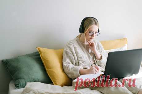 Многие боятся что-то менять в своей жизни не смотря на то, что текущее положение с их работой оставляет желать лучшего. 
Но теперь есть решение. Не обязательно сразу бросать старую работу. 
Ведь здесь можно начать работать с неполного рабочего дня с гибким графиком и лишь убедившись, что такая работа Вам подходит окончательно изменить род деятельности.