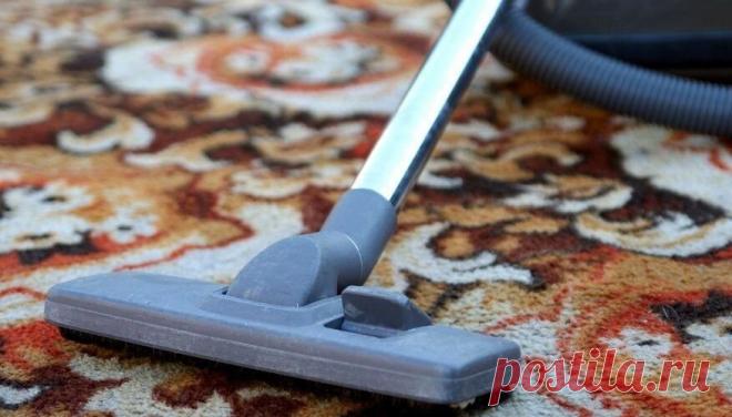 Перед уборкой пылесосом капаю эфирное масло на салфетку и рву ее. Лайфхак для аромата в квартире... Полезный совет: при помощи салфетки, эфирного масла и пылесоса создает приятный аромат в квартире