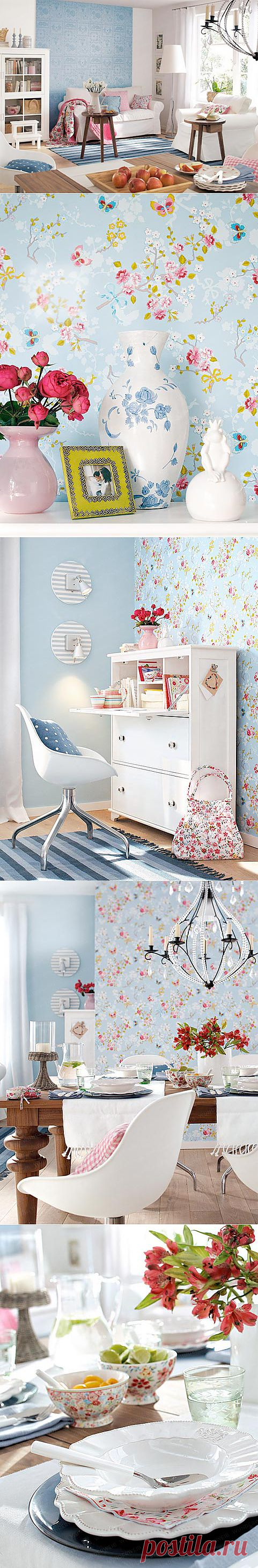 ЦВЕТОЧНЫЕ МОТИВЫ В НЕЖНО-ГОЛУБОМ ДИЗАЙНЕ ИНТЕРЬЕРА