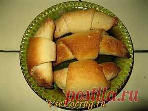 Рогалики с вишней