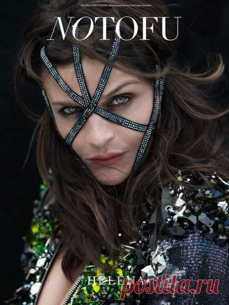 Супермодель Хелена Кристенсен (Helena Christensen) позировала Энрику Жендру (Henrique Gendre) для No Tofu Magazine. / Модное Настроение