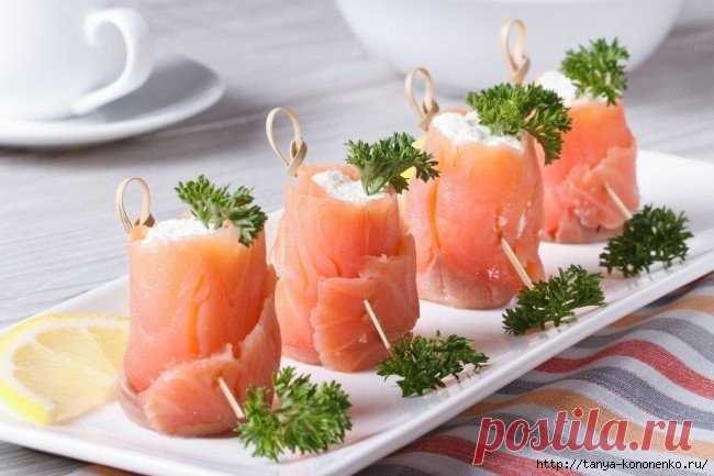 Рулетики из семги с творожной начинкой