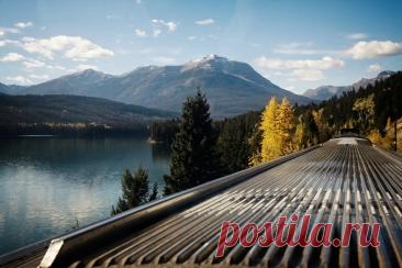 Маршрут VIA Rail соединяет Джаспер и Принс-Руперт, проходя через Скалистые горы, леса, реки и небольшие города Британской Колумбии.