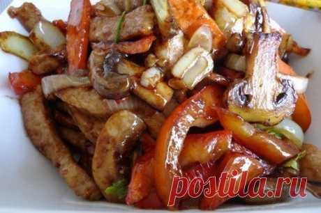 Стир-фрай из свинины с шампиньонами, рецепт — Вкусо.ру
