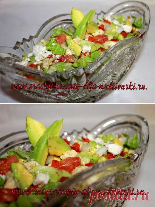 Салат из авокадо и курицы