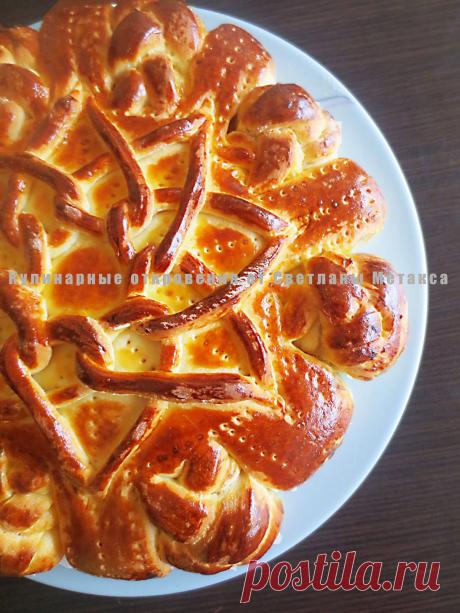 Фигурная выпечка ( Яблочный пирог)