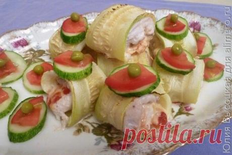 Рулетики с кабачком и курицей