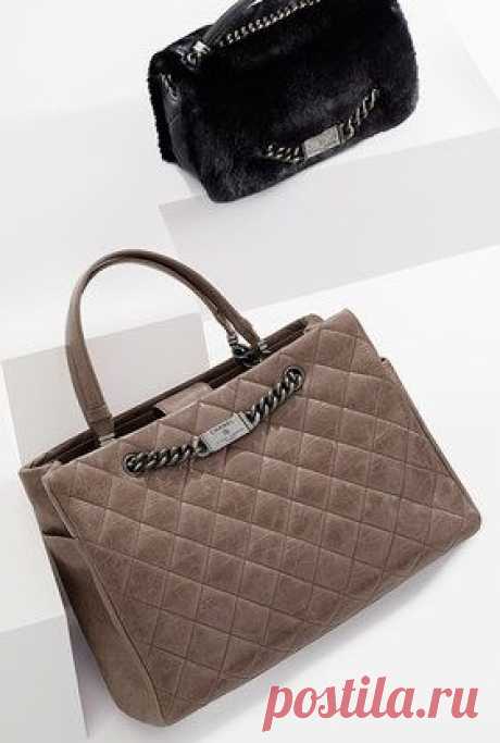 Сумка SHOPPING из телячьей кожи,... - CHANEL ШАНЕЛЬ