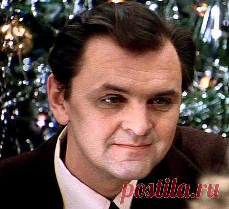 БЕСПЛАТНЫЕ МЕРЦАЮЩИЕ ОТКРЫТКИ И ПЛЕЙКАСТЫ
ღ♥ღ Надежда Софронова ღ♥ღ