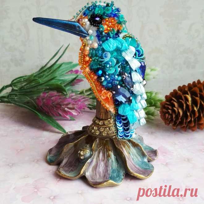 Брошь ЗИМОРОДОК