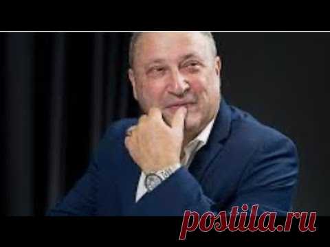 Наши Дети Кончили На Университеты, На Мудрость, и На Знания. Узурпация Власти в США. Гари Юрий Табах