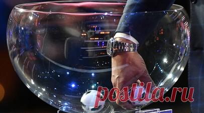 Иран бойкотирует жеребьёвку ЧМ в США из-за невыдачи виз членам делегации. Иран планирует бойкотировать жеребьёвку чемпионата мира по футболу в США. Читать далее