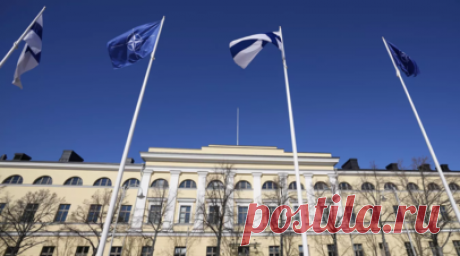 Финляндия собирается полностью запретить россиянам сделки с недвижимостью. Власти Финляндии намерены полностью запретить россиянам проводить сделки с недвижимостью уже этой весной, заявил глава Минобороны страны Антти Хяккянен. Читать далее