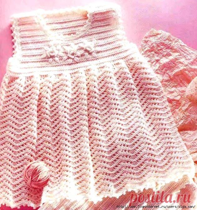 Детское нарядное платье.