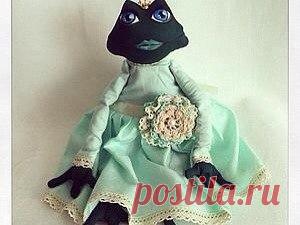 Кукольный мир: выкройки, одежда, миниатюра
Лягуха