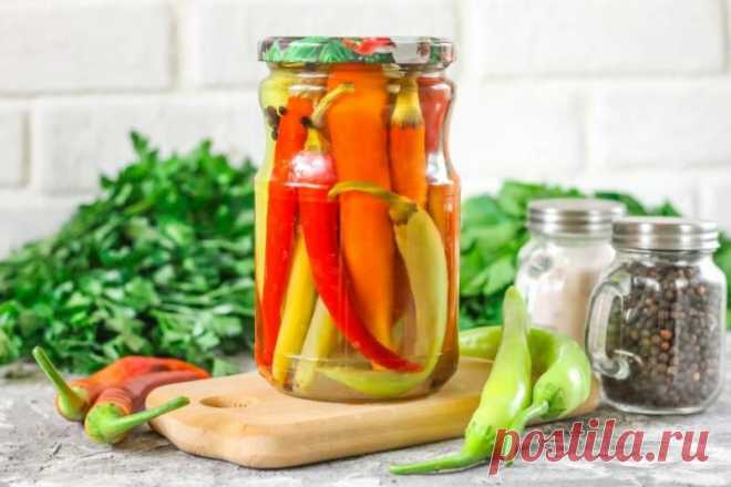 Оригинальные заготовки из острого перчика: делюсь своими любимыми рецептами на зиму | Огородные шпаргалки | Яндекс Дзен